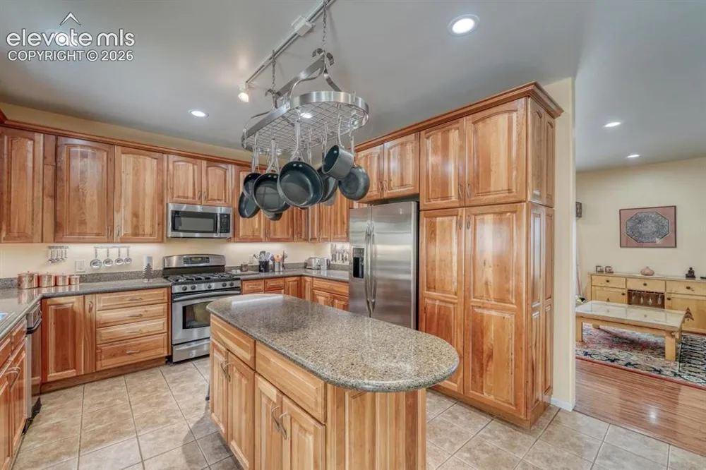 796 Knickerbocker Road Silver Cliff, CO 81252