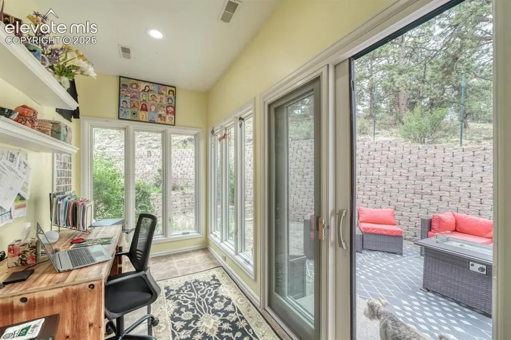 796 Knickerbocker Road Silver Cliff, CO 81252
