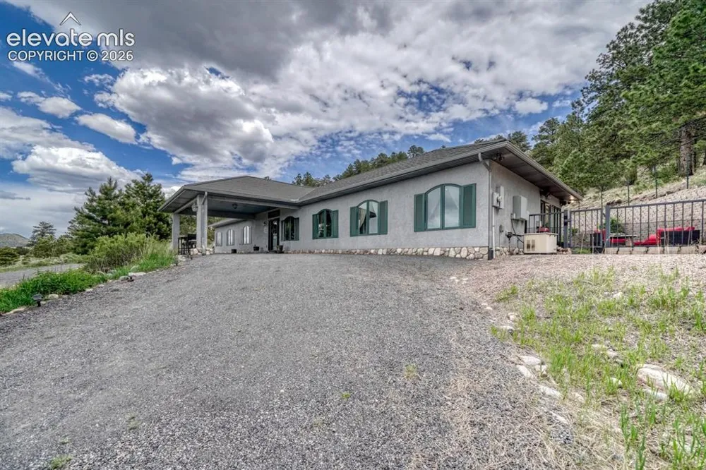 796 Knickerbocker Road Silver Cliff, CO 81252