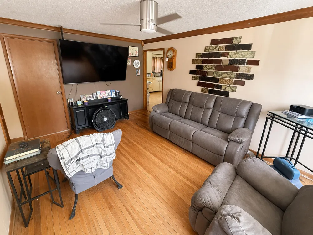 4803 Ohio Street Clayton, IN 46118