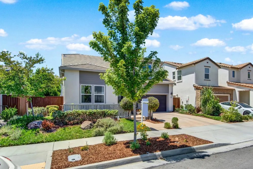 1416 Hammond Woodland, CA 95776