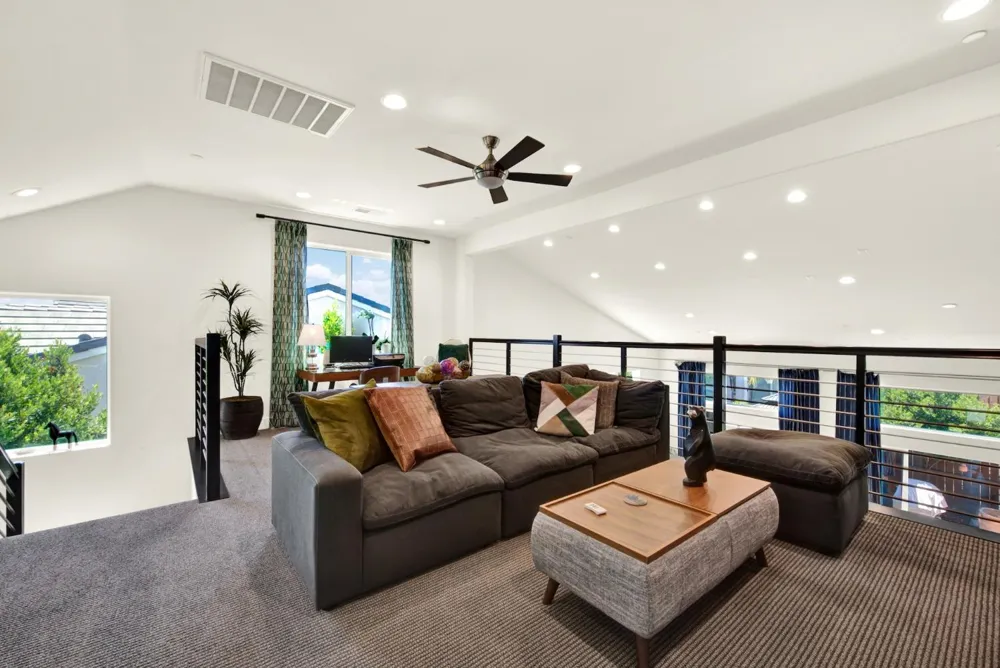 1416 Hammond Woodland, CA 95776