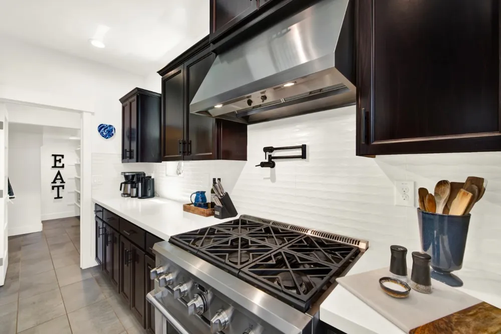 1416 Hammond Woodland, CA 95776