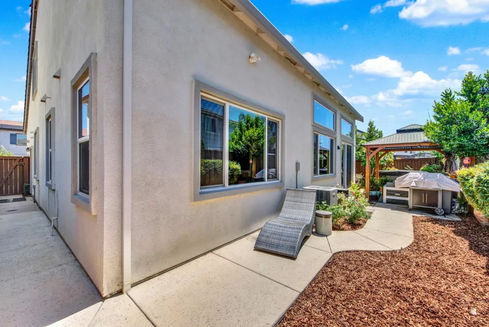 1416 Hammond Woodland, CA 95776