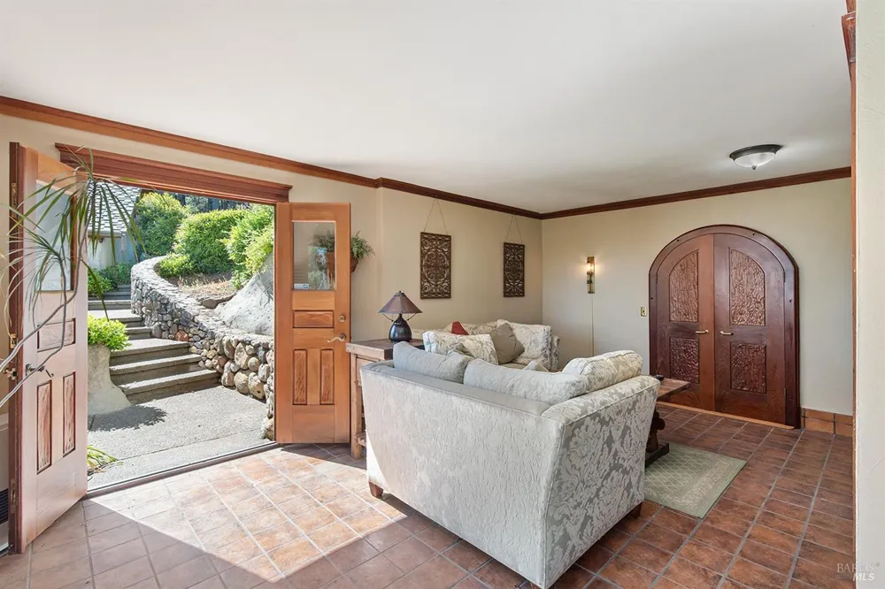 4461 Lake County Highway Calistoga, CA 94515