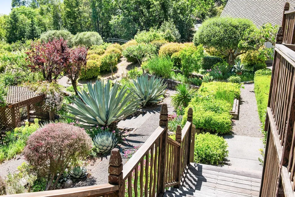 4461 Lake County Highway Calistoga, CA 94515