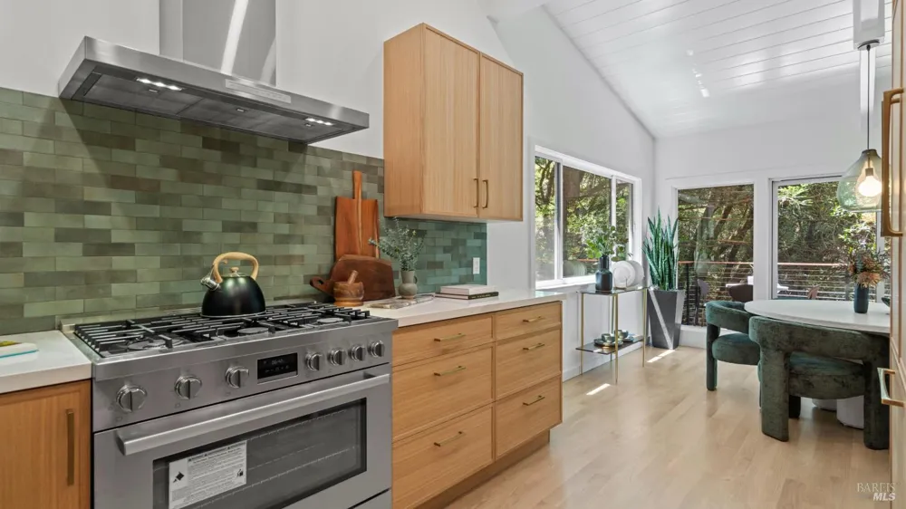 10 Fire Road Larkspur, CA 94939