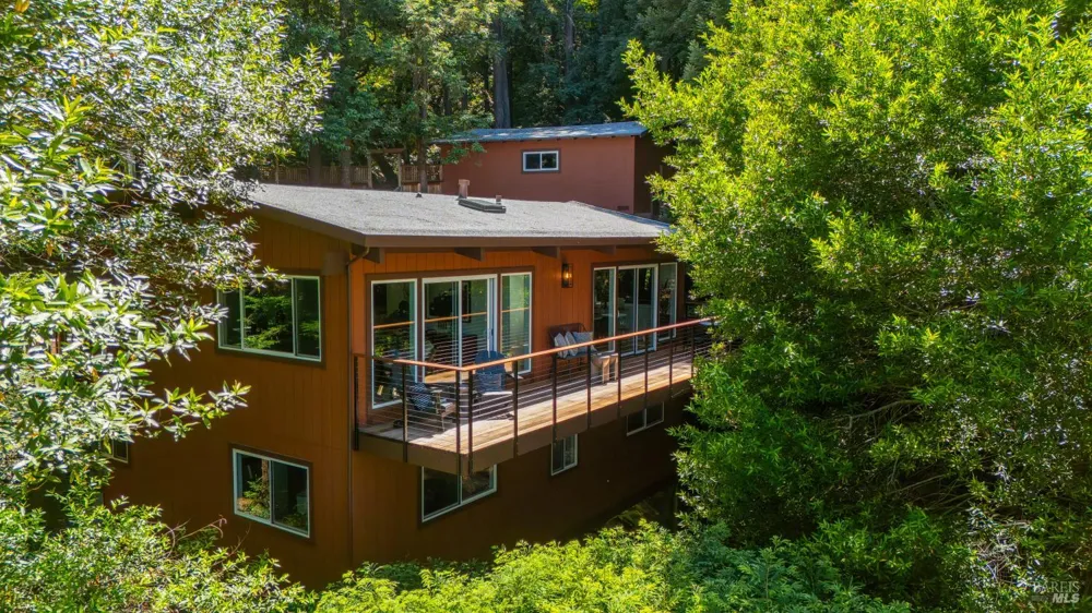 10 Fire Road Larkspur, CA 94939