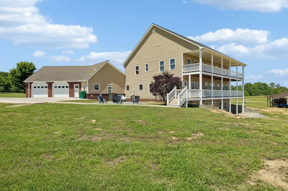 341 County Road 782 Etowah, TN 37331