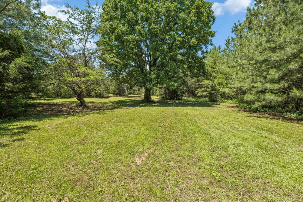 341 County Road 782 Etowah, TN 37331