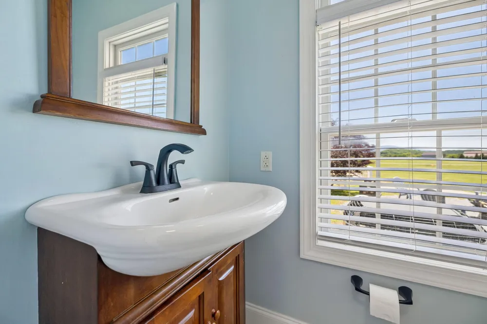 341 County Road 782 Etowah, TN 37331