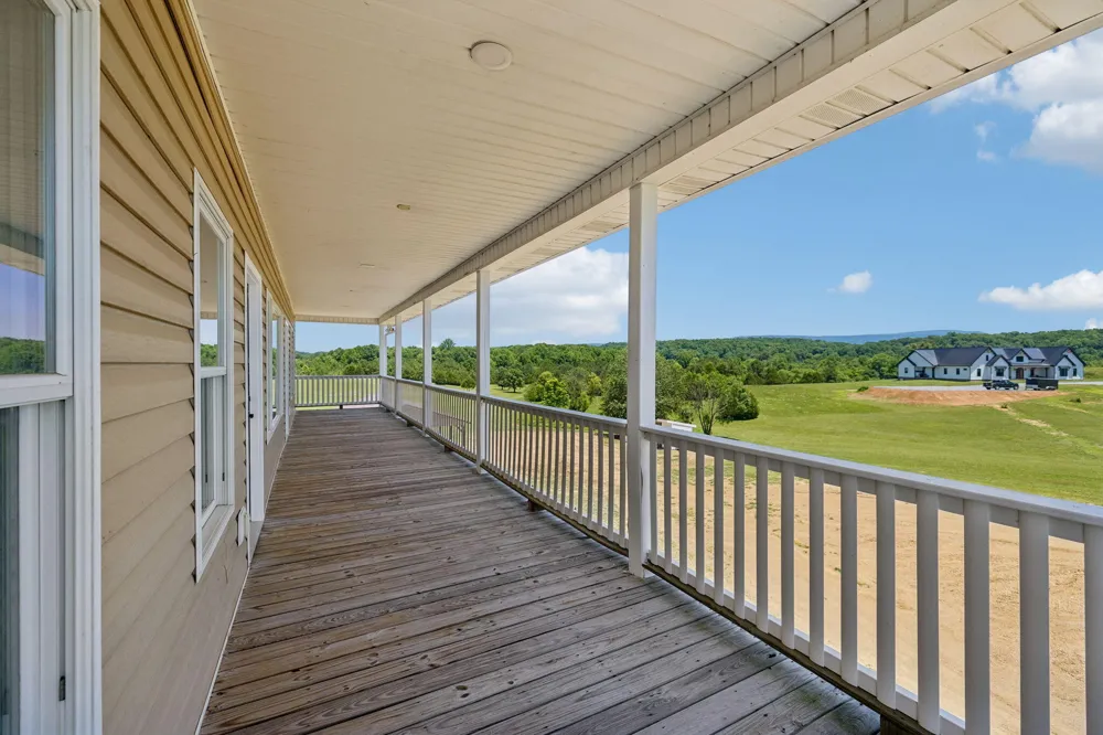 341 County Road 782 Etowah, TN 37331