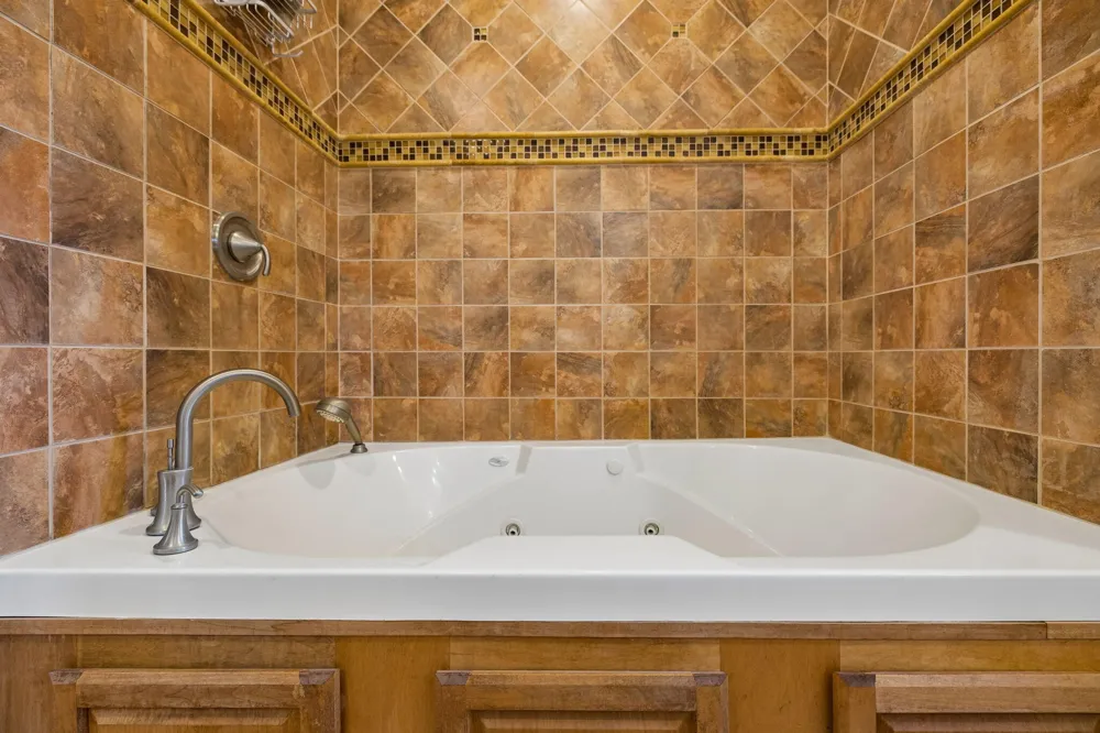 341 County Road 782 Etowah, TN 37331