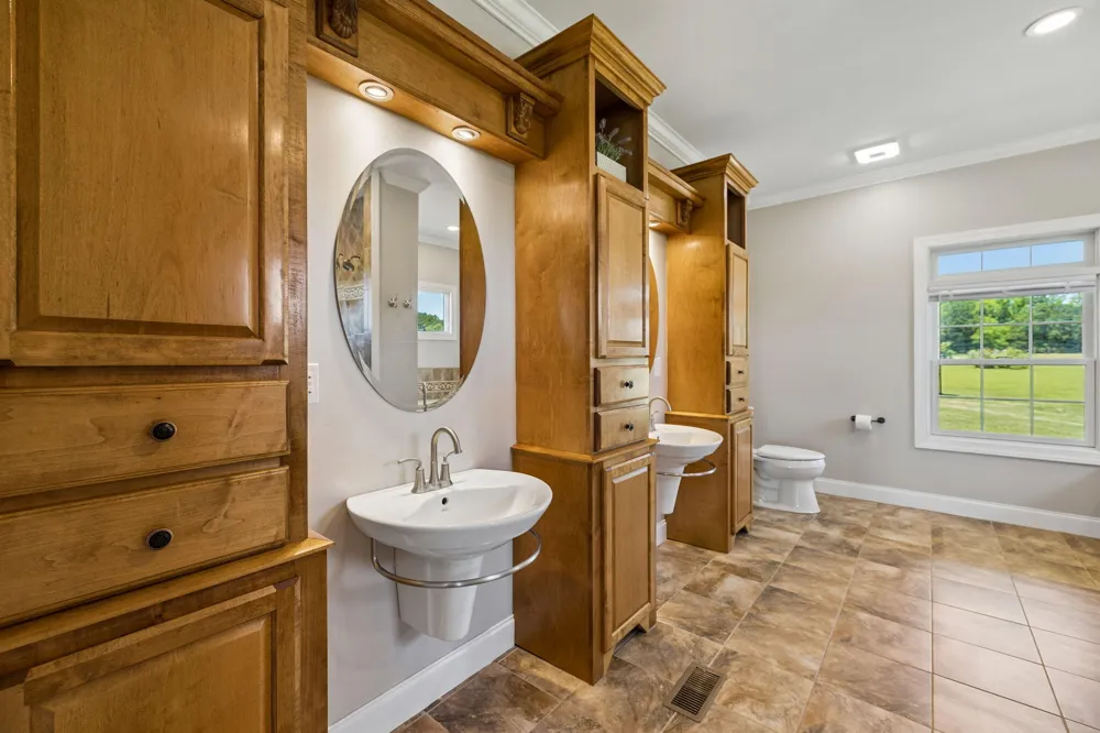 341 County Road 782 Etowah, TN 37331