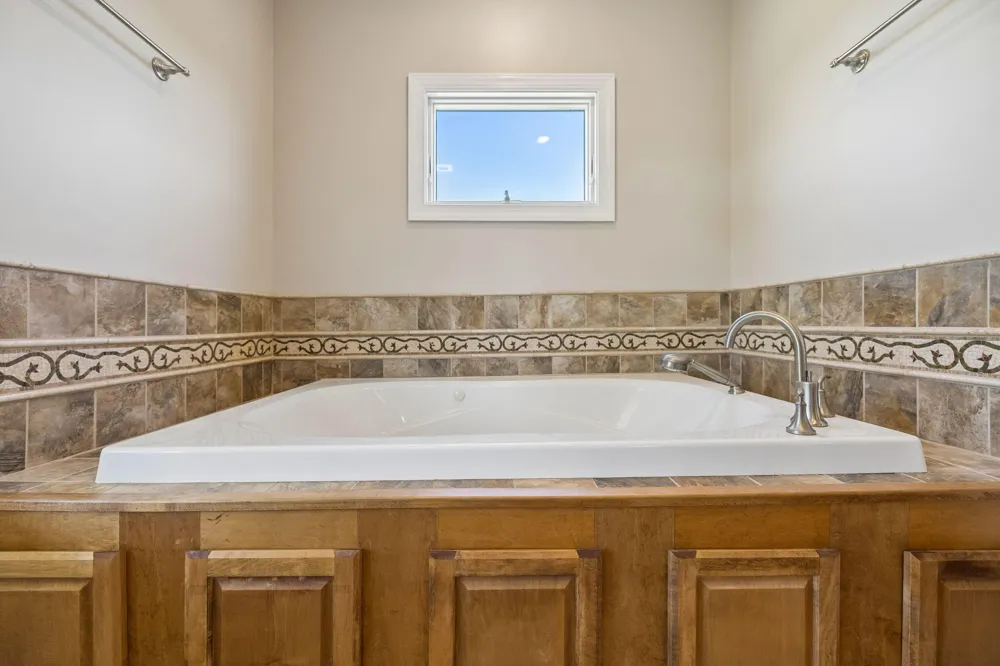 341 County Road 782 Etowah, TN 37331