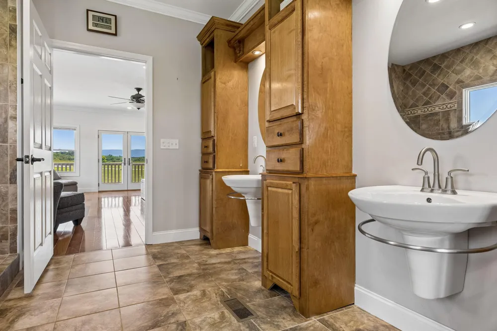 341 County Road 782 Etowah, TN 37331