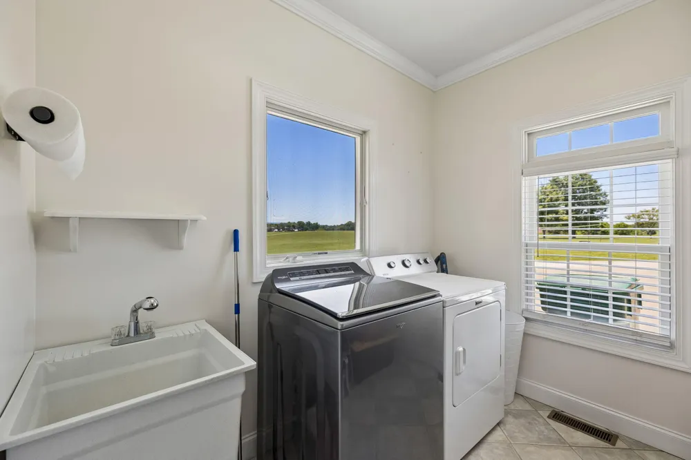 341 County Road 782 Etowah, TN 37331