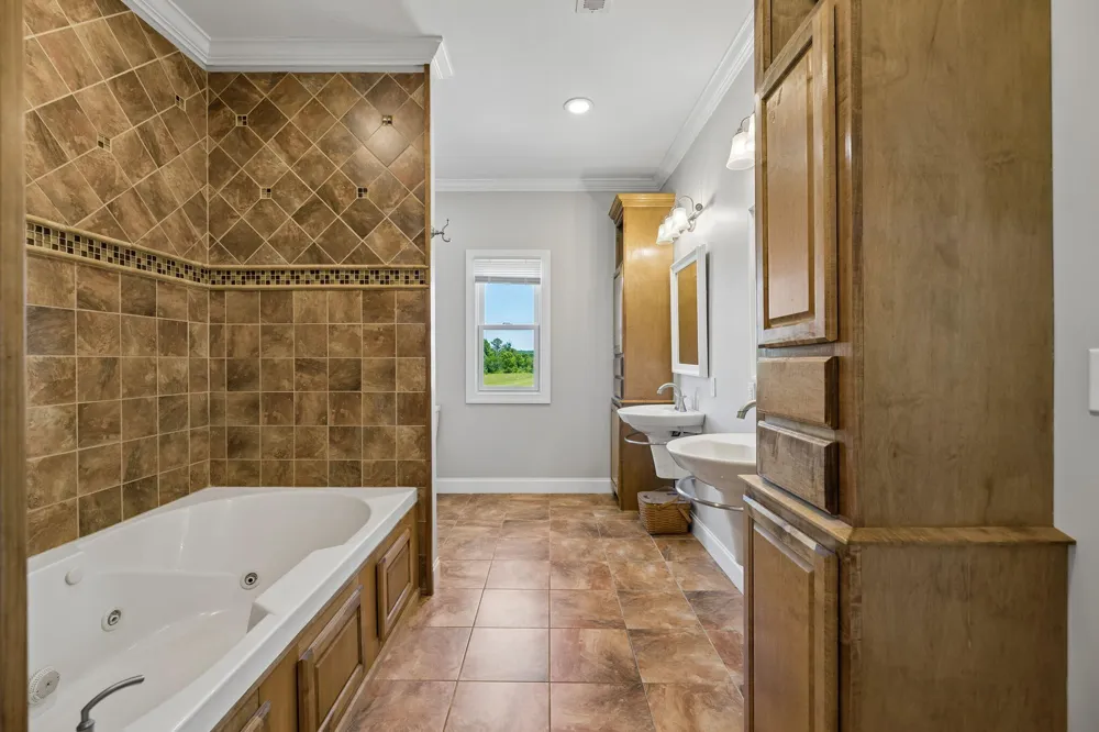341 County Road 782 Etowah, TN 37331