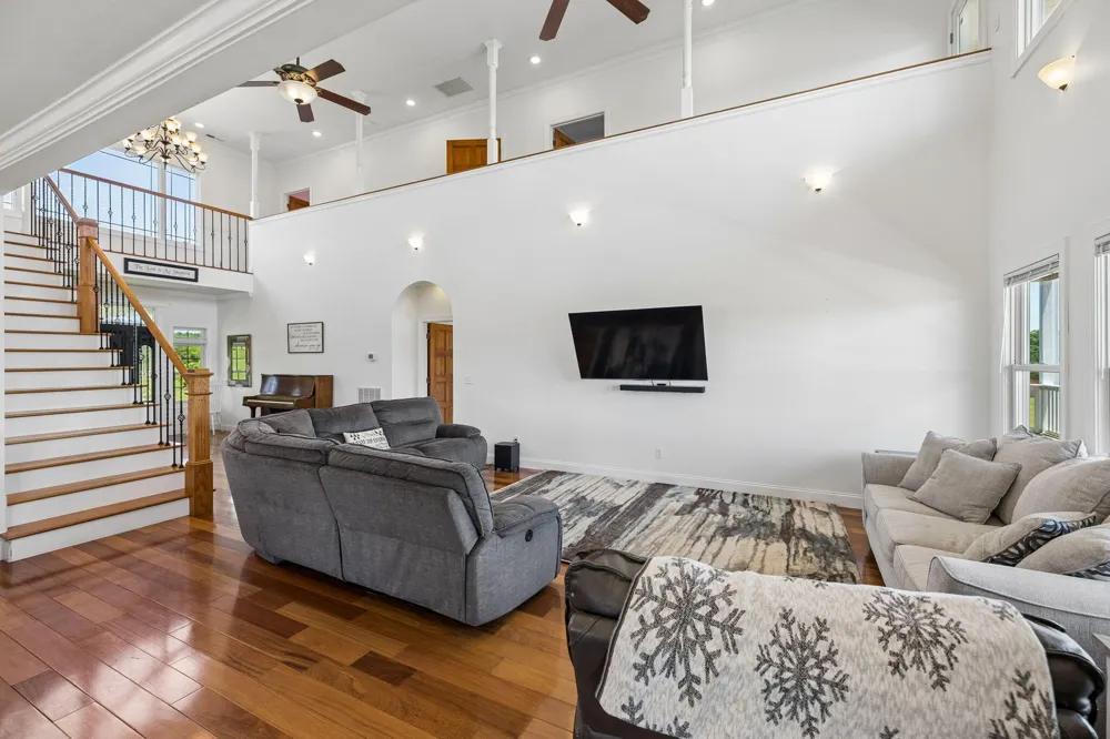 341 County Road 782 Etowah, TN 37331