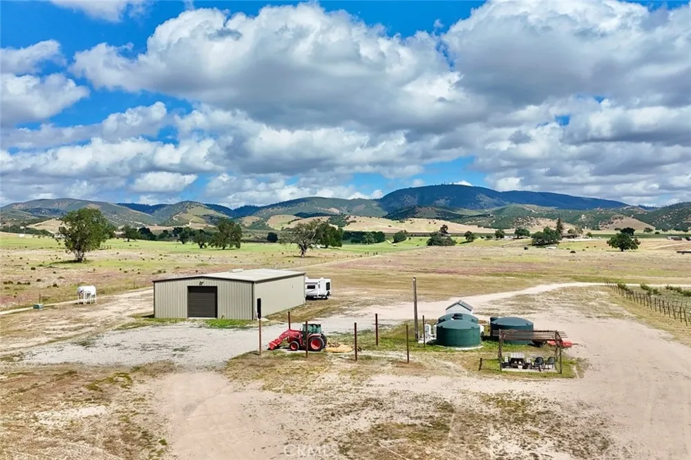 50645 Lockwood Road Lockwood, CA 93932