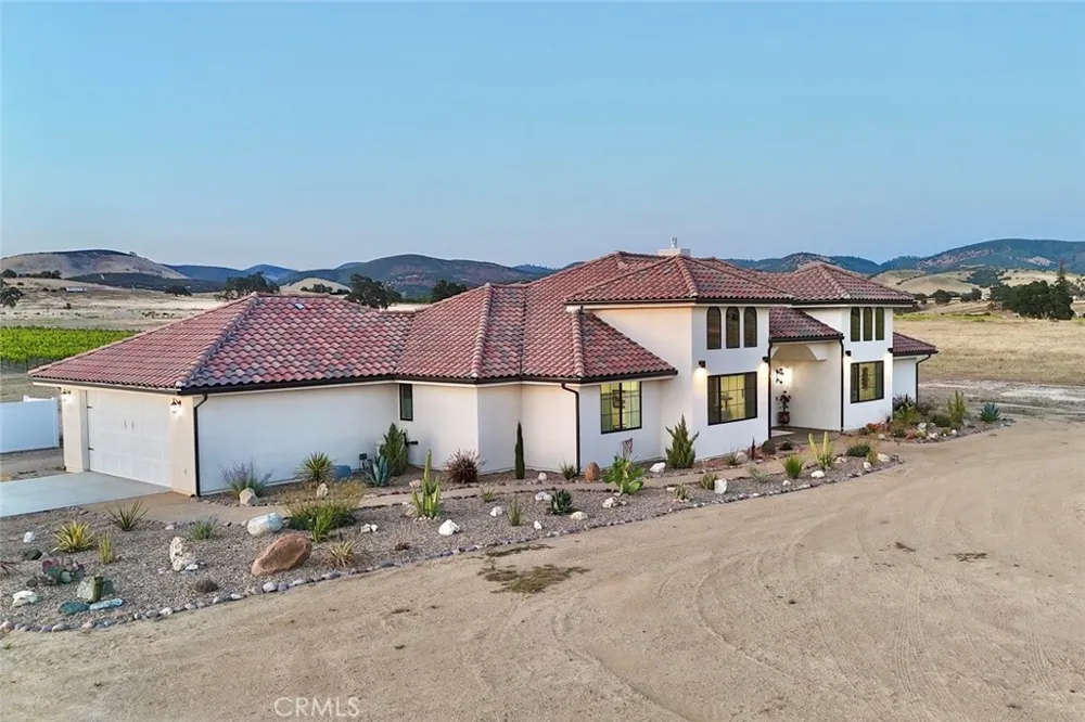 50645 Lockwood Road Lockwood, CA 93932