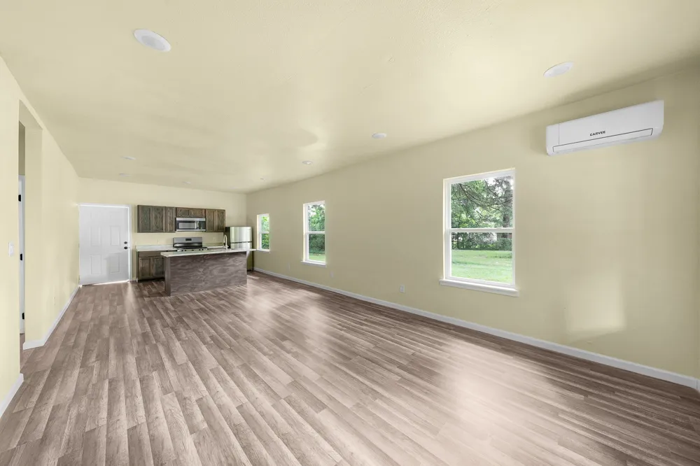 2013 West 10th Street Texarkana, TX 75501