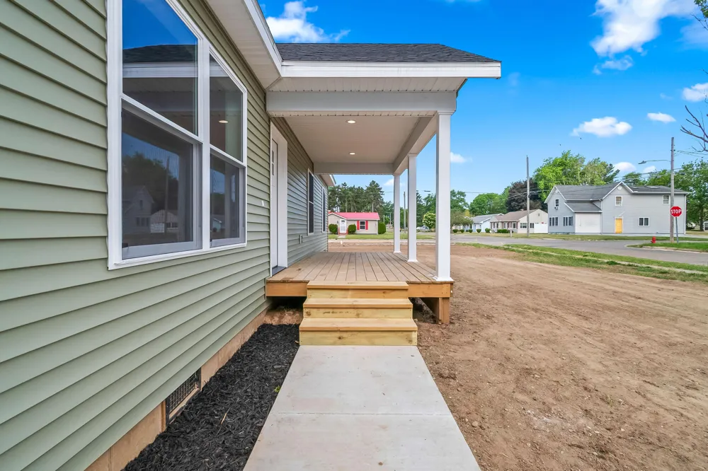 203 Pelton Avenue Coldwater, MI 49036