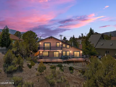 2100 Saint Bernard Drive