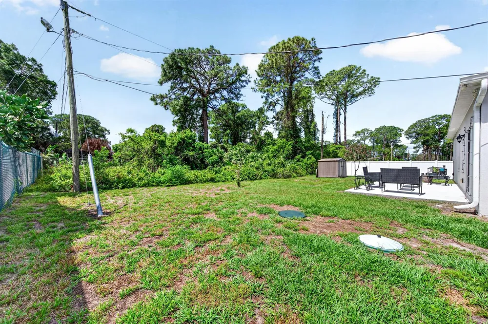 180 SE Dolphin St Street SE Palm Bay, FL 32909