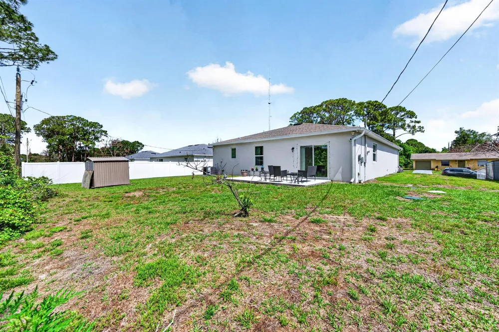 180 SE Dolphin St Street SE Palm Bay, FL 32909