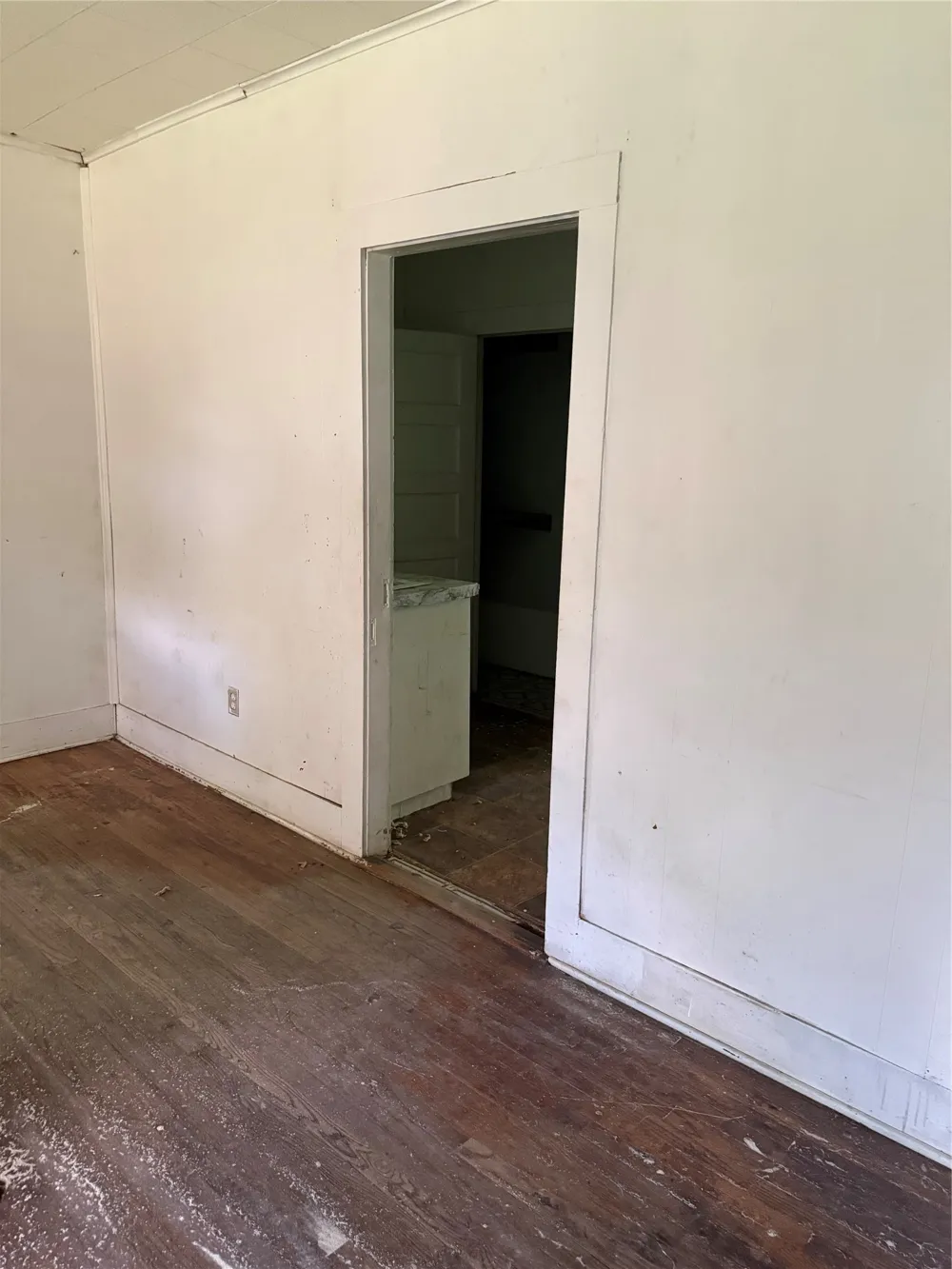 405 S Canton Street Mexia, TX 76667