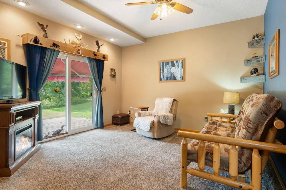 10912 Dahl Road Hinckley, MN 55037