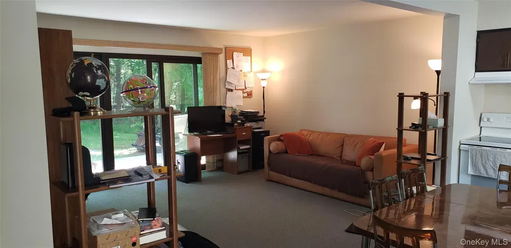 43 Elizabeth Way Kiamesha Lake, NY 12751