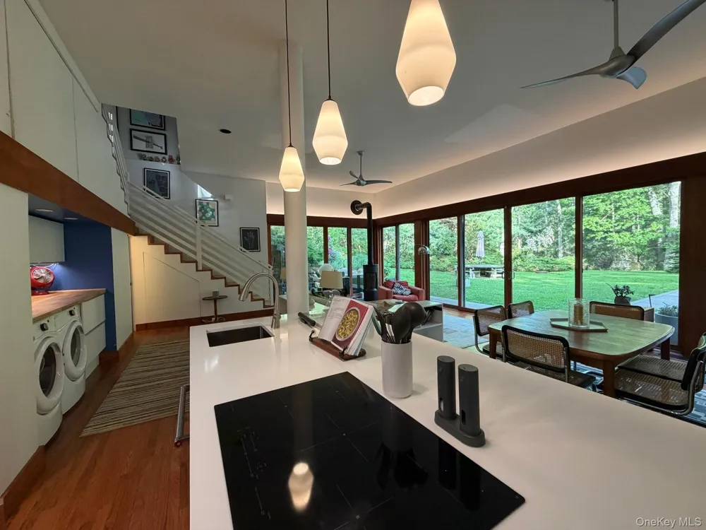 78 Shadom Lane East Hampton, NY 11937