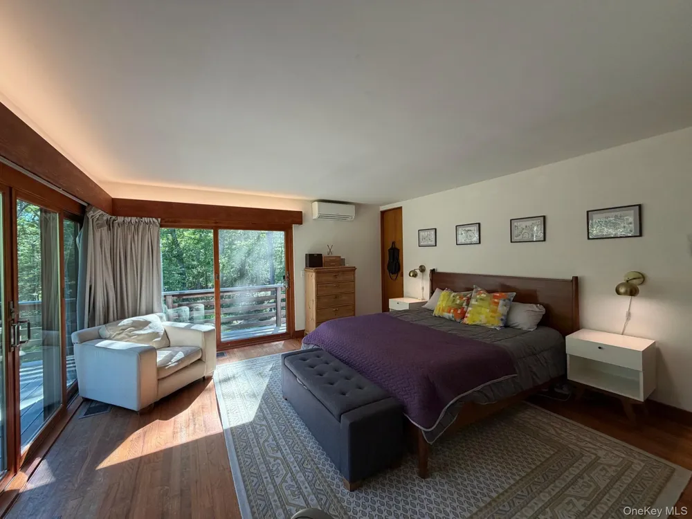 78 Shadom Lane East Hampton, NY 11937