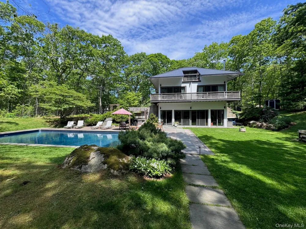 78 Shadom Lane East Hampton, NY 11937