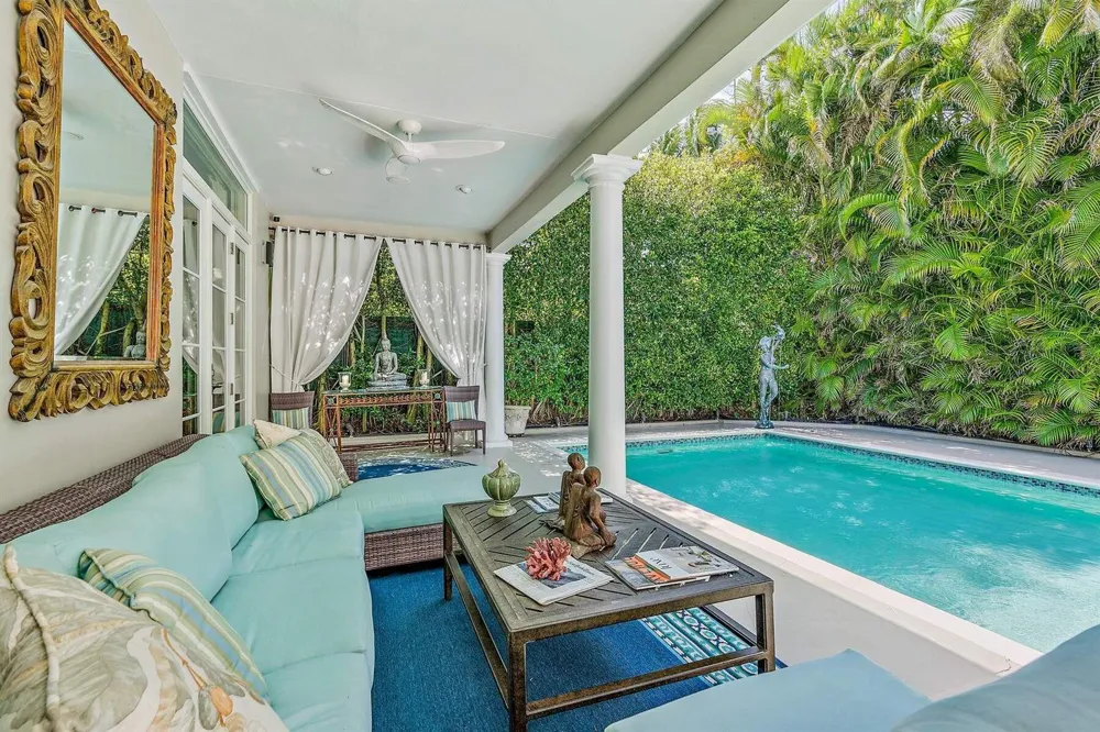 710 COUNTY ROAD Palm Beach, FL 33480