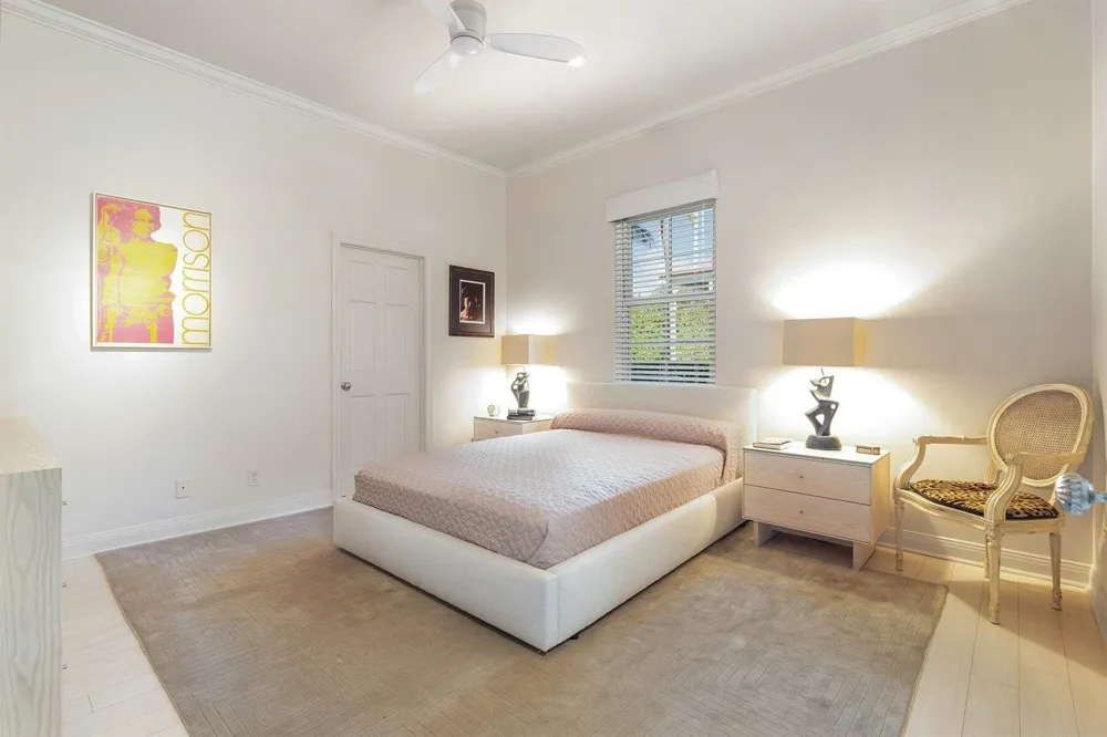 710 COUNTY ROAD Palm Beach, FL 33480