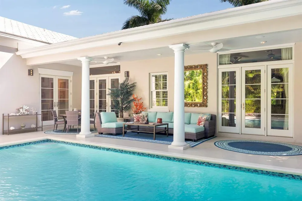 710 COUNTY ROAD Palm Beach, FL 33480