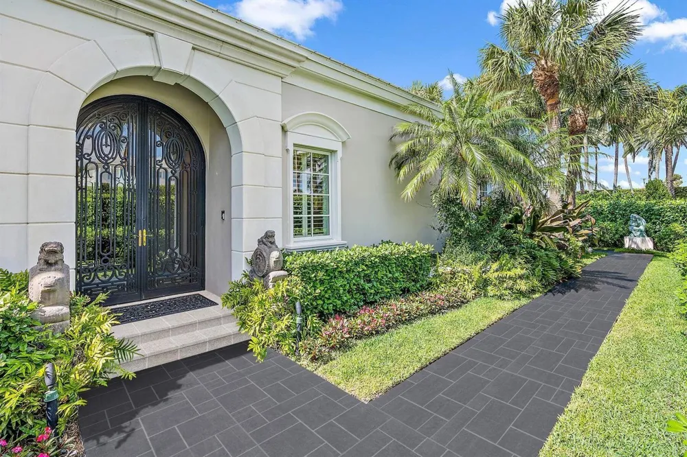 710 COUNTY ROAD Palm Beach, FL 33480