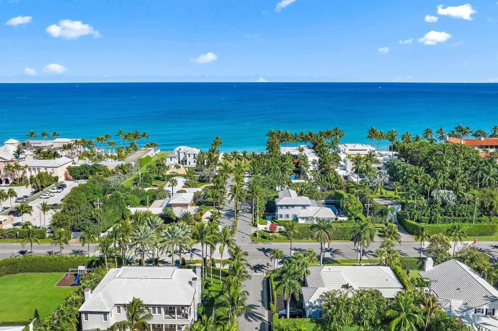 710 COUNTY ROAD Palm Beach, FL 33480
