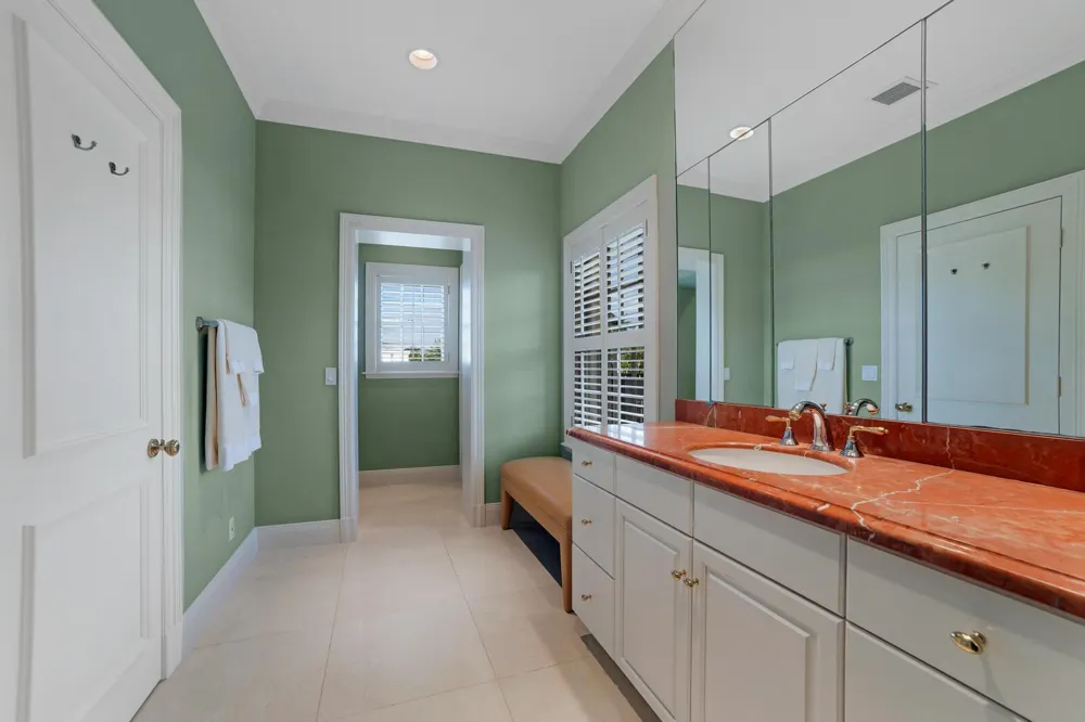 510 Lake Way Palm Beach, FL 33480