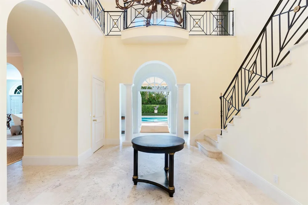 510 Lake Way Palm Beach, FL 33480