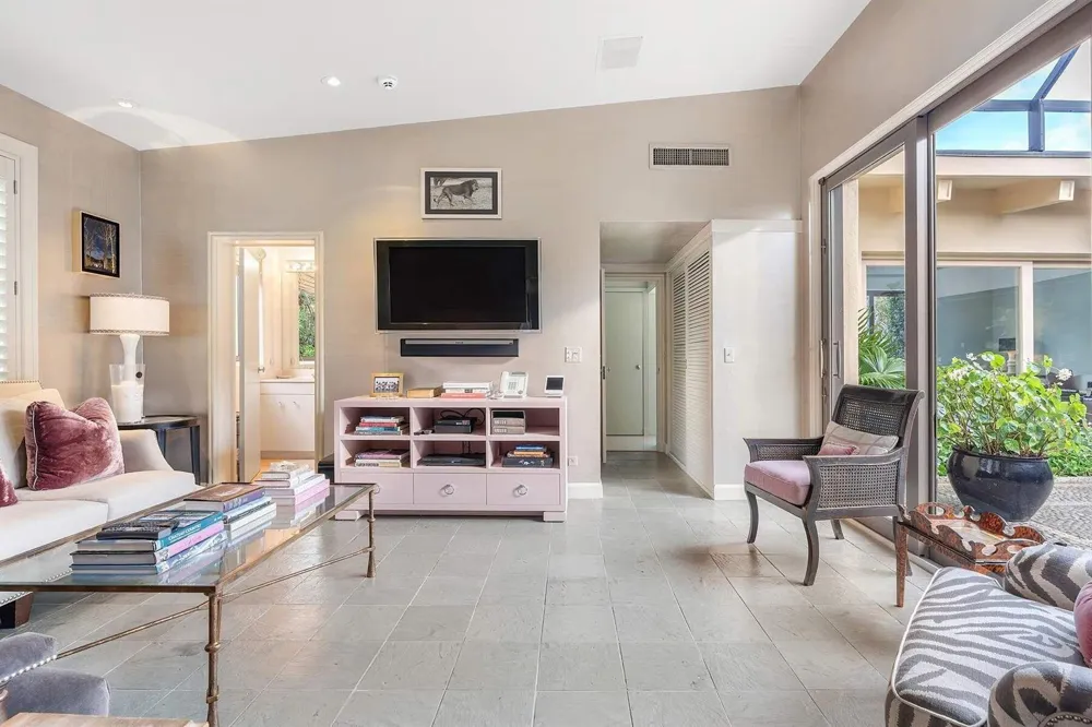 748 Island Drive Palm Beach, FL 33480