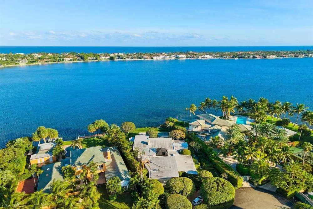 748 Island Drive Palm Beach, FL 33480