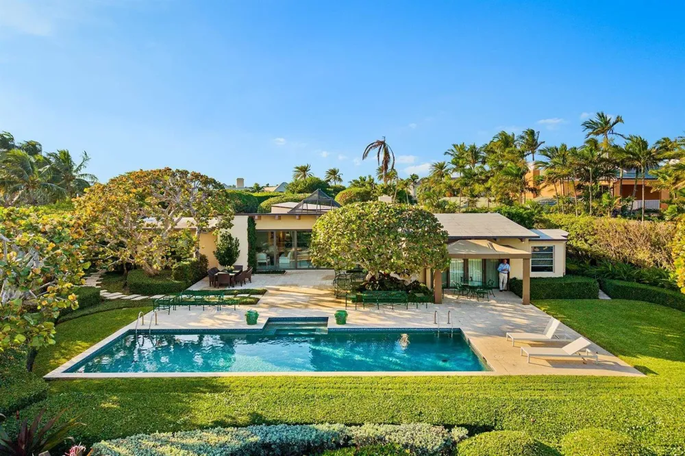 748 Island Drive Palm Beach, FL 33480