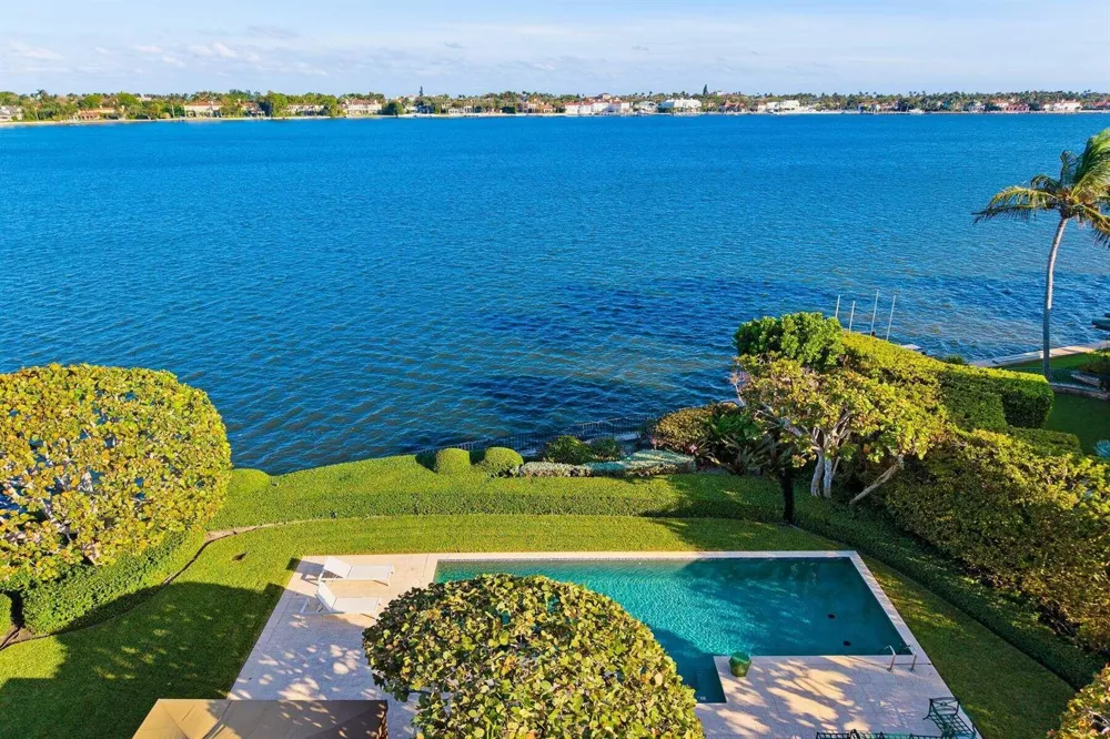 748 Island Drive Palm Beach, FL 33480