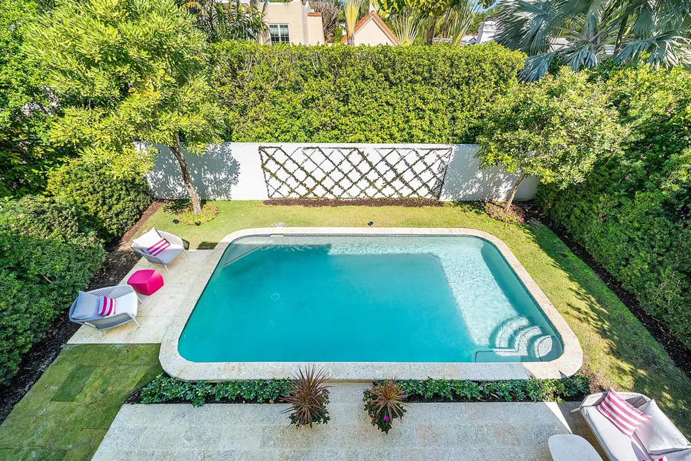 157 Peruvian Avenue Palm Beach, FL 33480