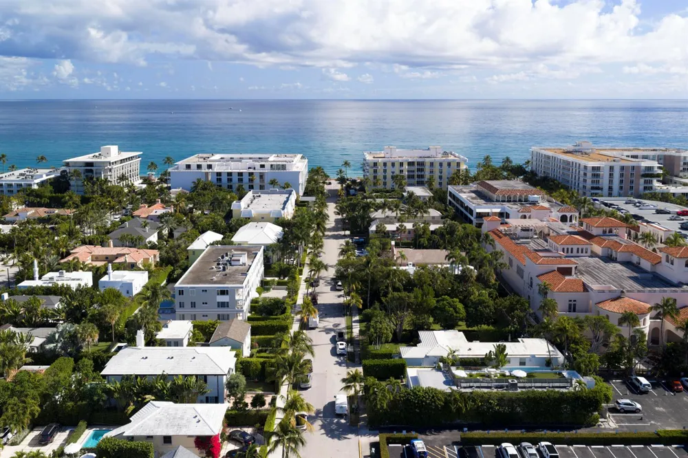 157 Peruvian Avenue Palm Beach, FL 33480