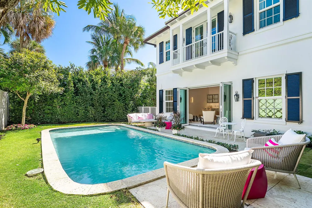 157 Peruvian Avenue Palm Beach, FL 33480